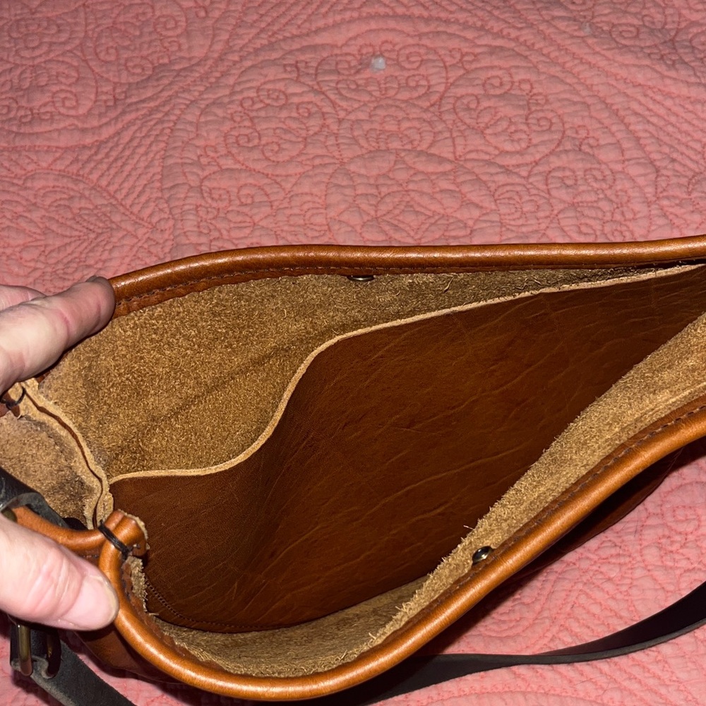 Go Forth Goods Celeste Medium Brown Saddle Leathe… - image 4